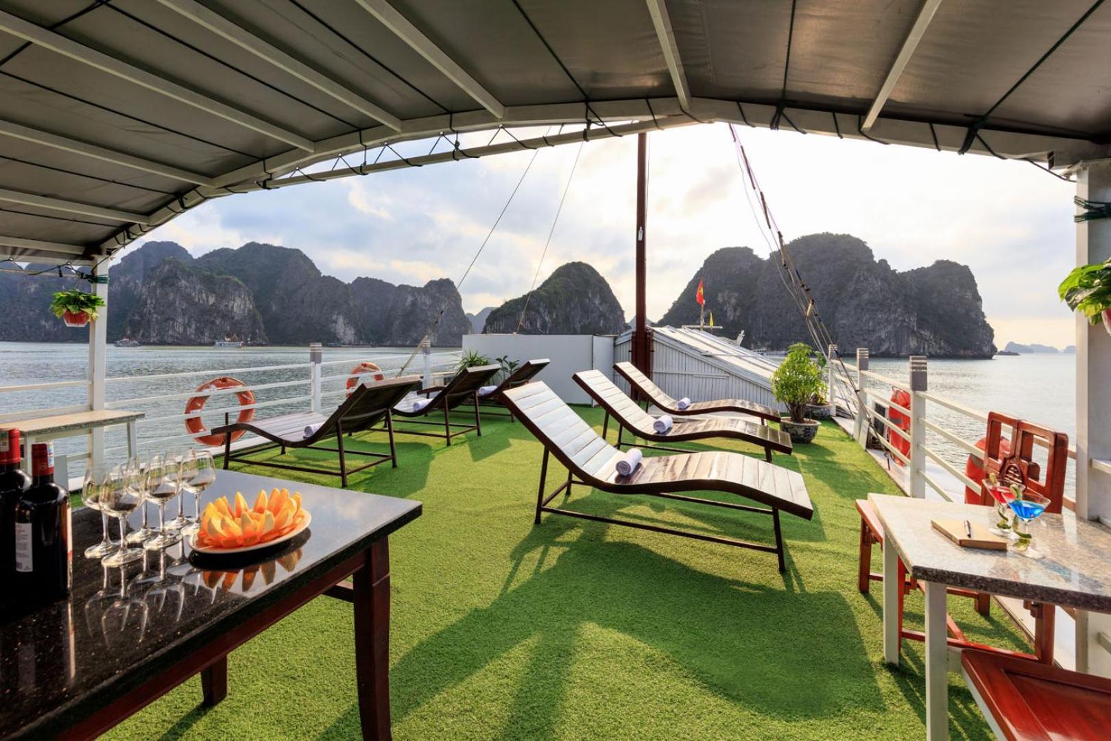 Cozy Bay Classic Cruise Hạ Long Extérieur photo